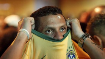 L'onta del Brasile negli occhi di  un tifoso